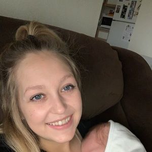 Meet your Posher, Meagan